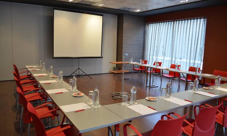 Sala Junta 2 Hotel ILUNION Barcelona Barcelona Sala Junta 2 Hotel ILUNION Barcelona Barcelona